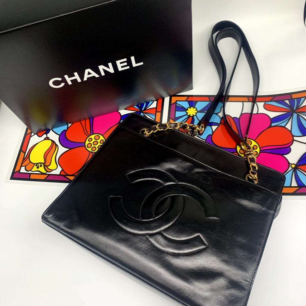 CHANELバッグ　リカラー後　正面